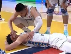 IM体育社区互动入口-球队防守失误频现，场上局势不容乐观