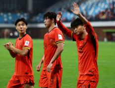 IM体育app-国内足球赛况：中国队伍在比赛中表现出色引人瞩目！的简单介绍