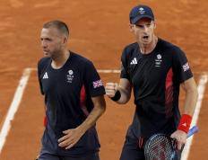 IM体育app-包含欧洲网球队绝杀西班牙网球队，穆雷打破历史纪录的词条