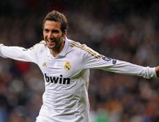 IM体育app-步行者稳扎稳打攻克芝加哥，恩比德统治级表现锁定全场最佳