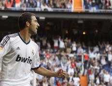 IM体育app-北欧寒夜一锤定音，努涅斯关键进球助芬兰险胜爱尔兰