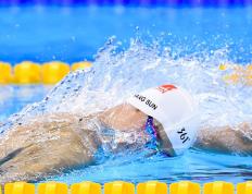 IM体育在线注册-戴维斯杯逆转联合杯，纳达尔刷新纪录背后的传奇与新生