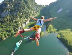 IM体育动画直播通道-北欧神话破灭之夜，韩国完胜丹麦，梅西惊艳四座的足球启示录