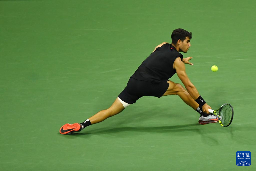 IM体育网页版登录入口-包含西班牙网球队绝地反击美国网球队，阿尔卡拉斯关键制胜的词条