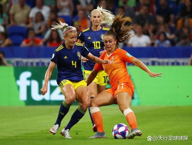 IM体育官网入口-瑞典女足逼平阿根廷女足，展现实力平衡的简单介绍