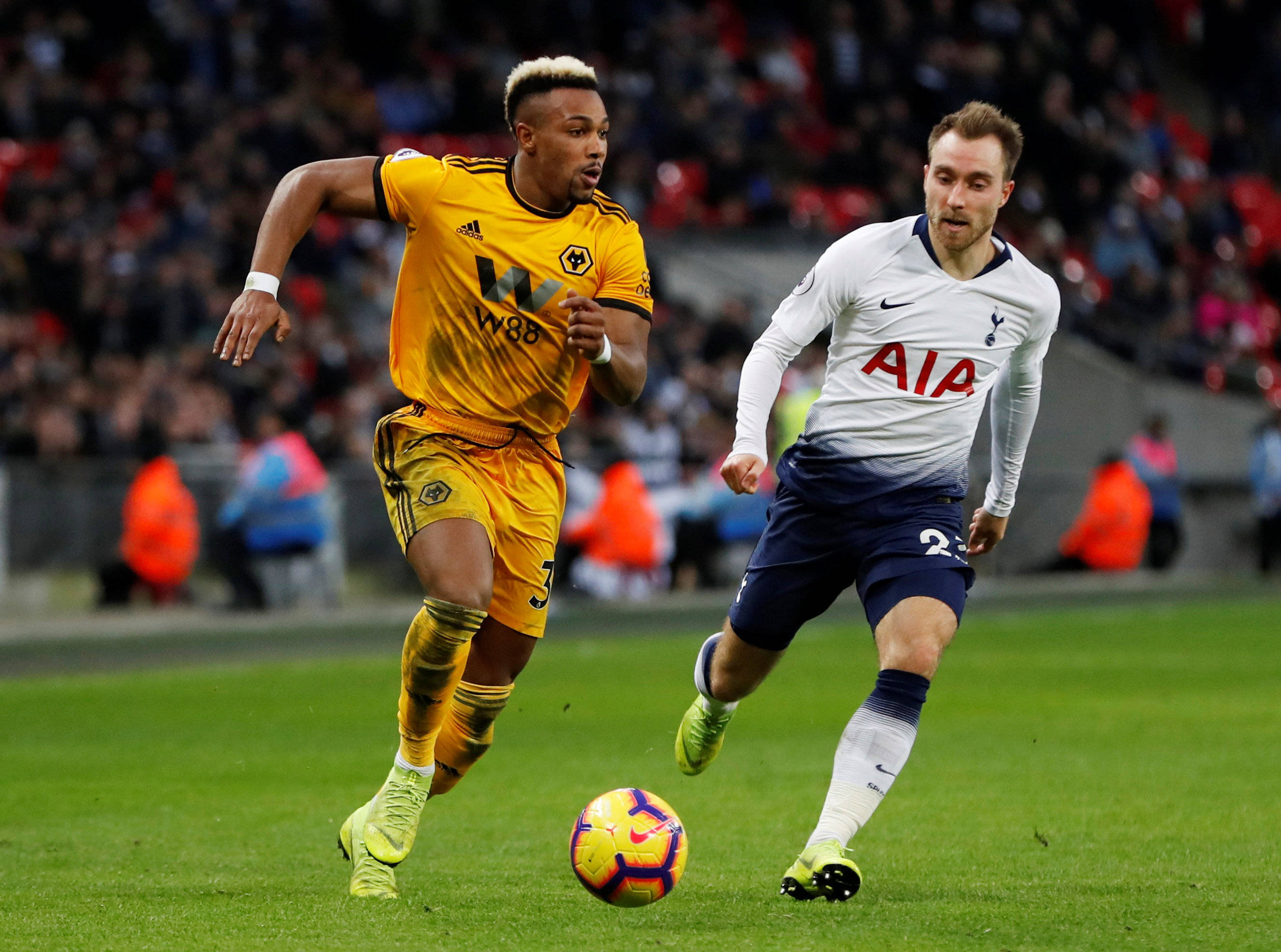 IM体育下载-包含狼队一路保级，英超席位不再岌岌可危的词条