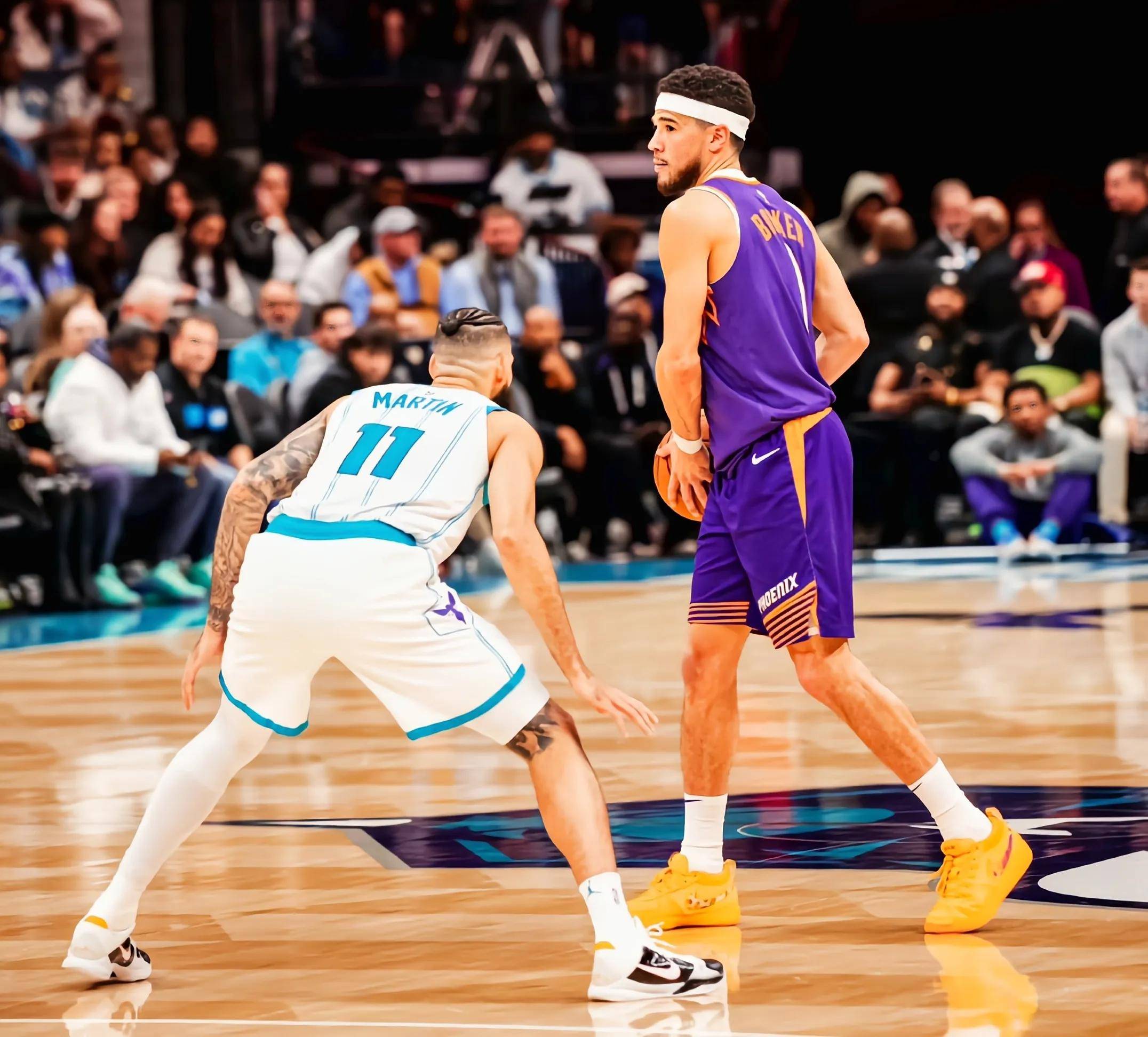 IM体育下载-勇士B队翻盘黄蜂，布克关键制胜