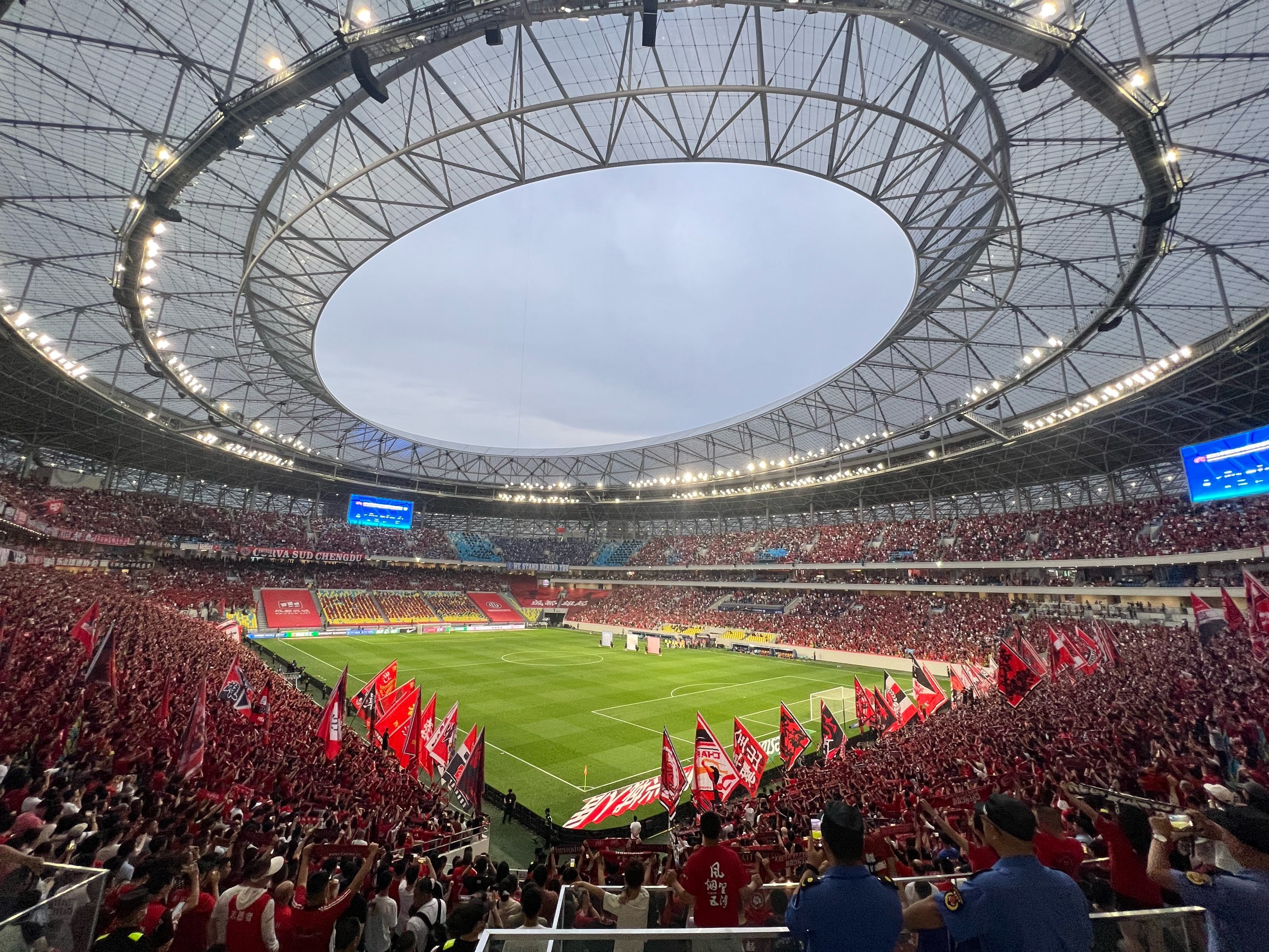 IM体育注册链接-包含水晶宫防守严密斩获胜利，赢得球迷喝彩的词条