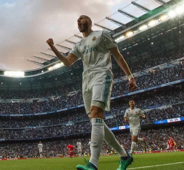 IM体育赛事直播入口-韩国队逆转法国队,奥恰洛夫点燃赛场